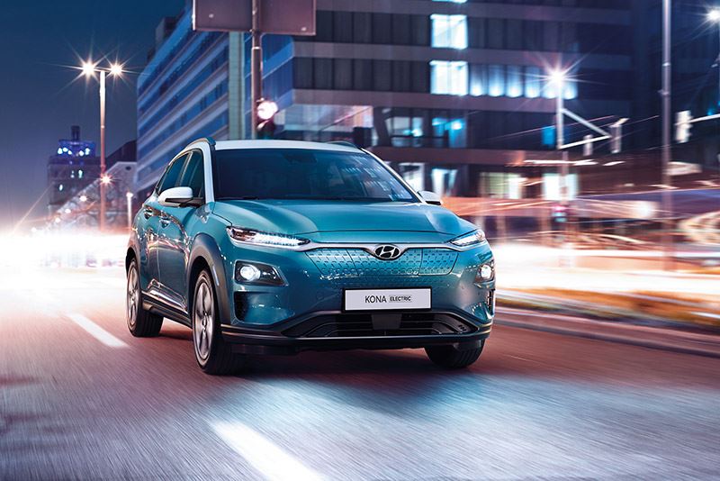 Kies nu voor de Hyundai KONA Electric en profiteer van 8% bijtelling in plaats van 12% die in 2021 voor elektrische auto’s geldt.