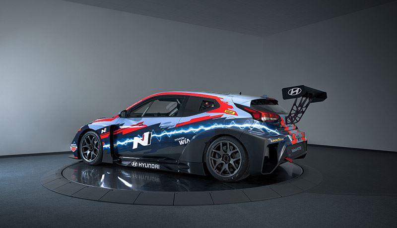 De elektrische raceauto Hyundai Veloster N ETCR.