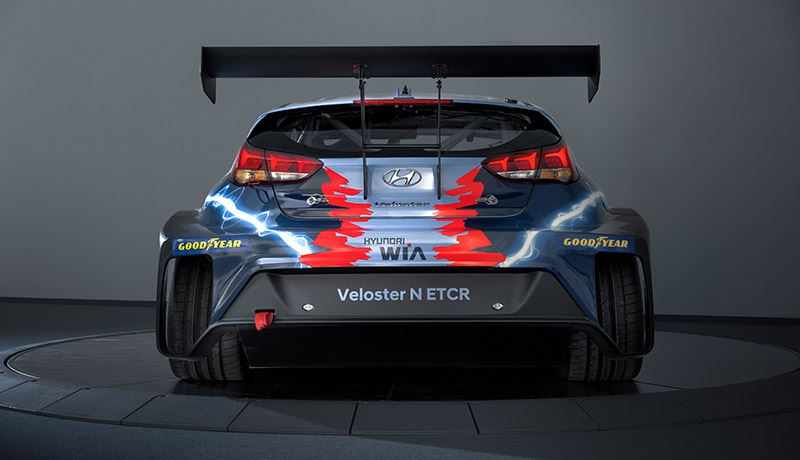 De elektrische raceauto Hyundai Veloster N ETCR.
