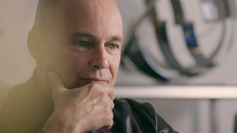 De documentaire A Better Way wordt gepresenteerd door Bertrand Piccard.