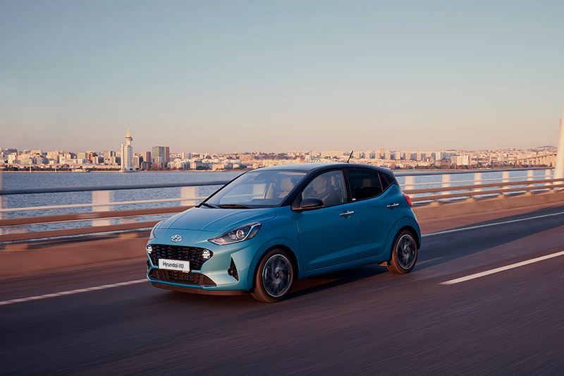 De rijeigenschappen van de Hyundai i10 doen de meter positief uitslaan.