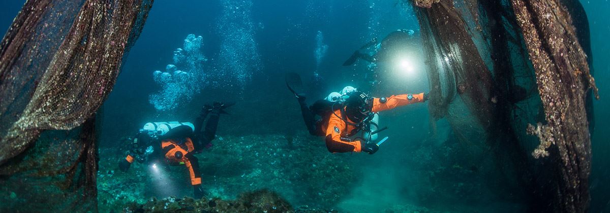 Samen met Healthy Seas in actie tegen spooknetten in zee