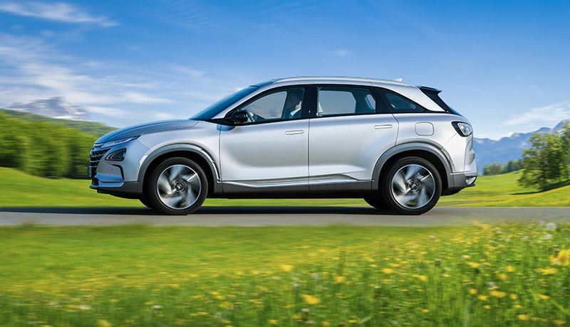 De waterstof-elektrisch aangedreven Hyundai NEXO is volledig emissievrij.