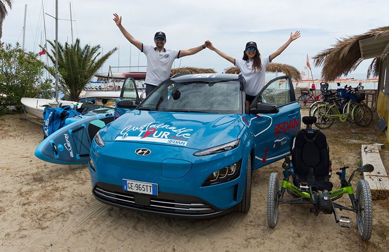 Voor de European Sustainability Tour van DAN Europe stelt Hyundai een elektrische KONA Electric beschikbaar.