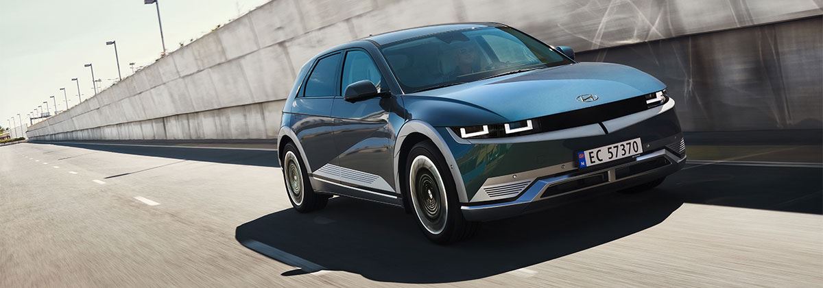 UPDATE: benieuwd hoe de IONIQ 5 rijdt? Dit vindt de autopers