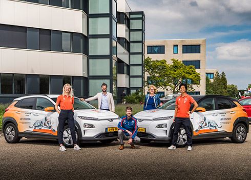 Hyundai ondersteunt Vattenfall Solar Team met inzet KONA Electric