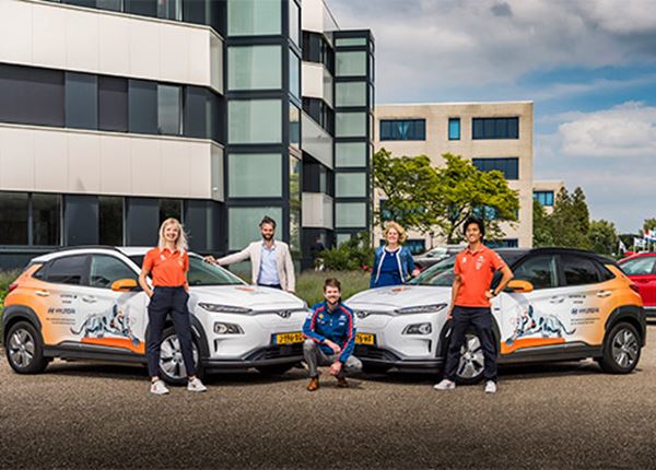 Twee Hyundai’s KONA Electric voor studenten van Vattenfall Solar Team
