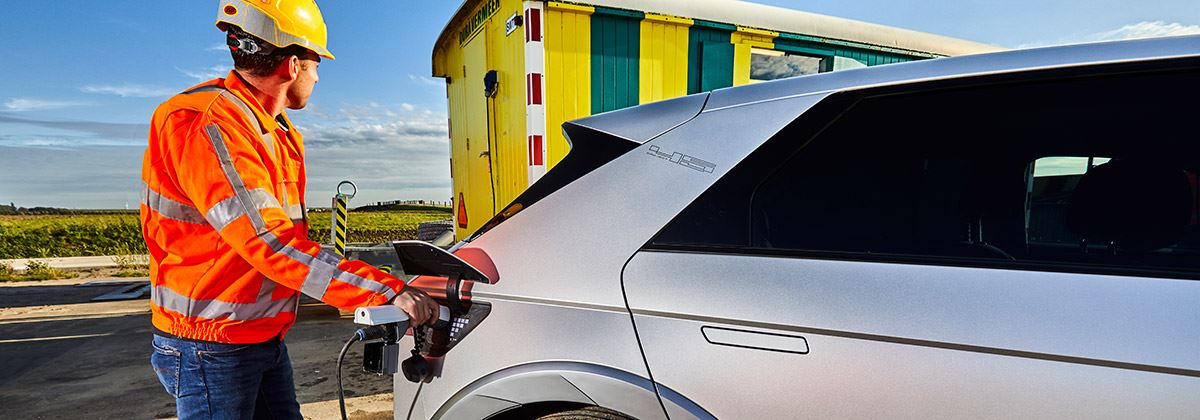 IONIQ 5 voorziet bouwketen van stroom