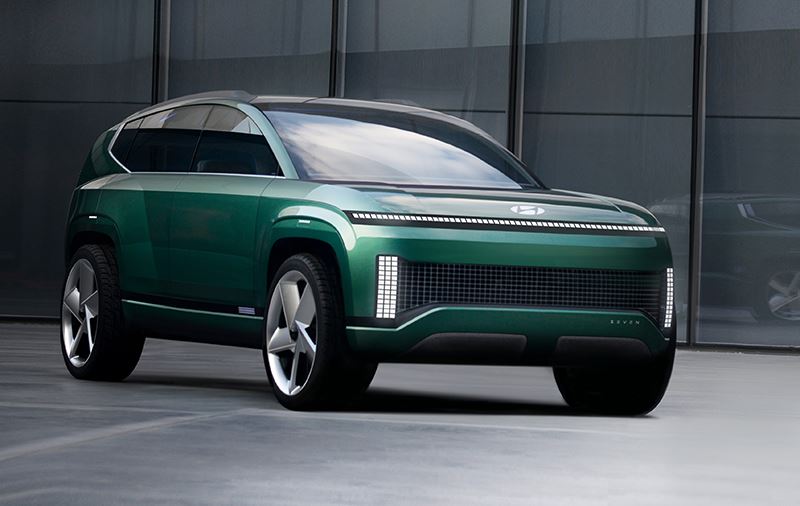 De concept car SEVEN van Hyundai werd onthuld op de autoshow AutoMobility LA in Los Angeles.