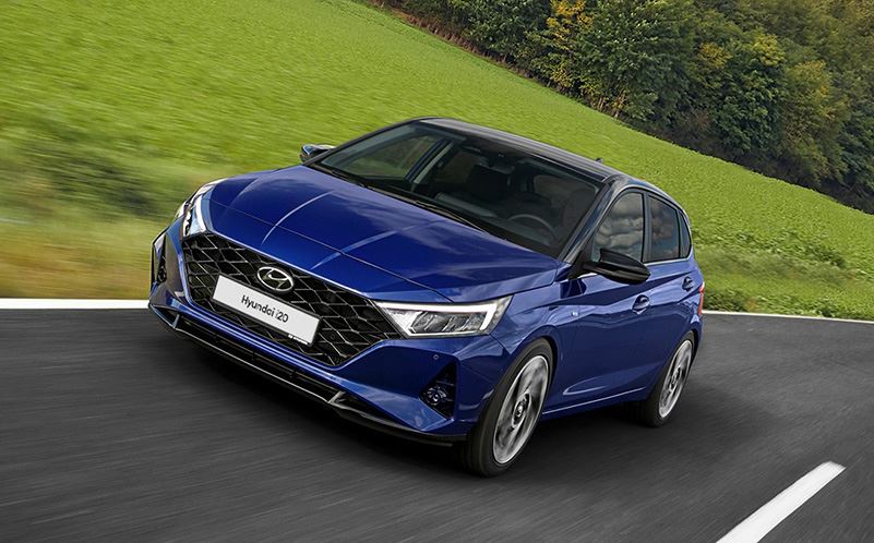 De Hyundai i20 is uitgerust met het moderne 10,25-inch multimediascherm.