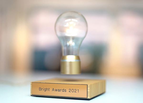 IONIQ 5 bij Bright Awards uitgeroepen tot Elektrische auto van het Jaar