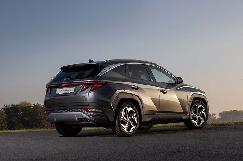 De Hyundai TUCSON Plug-in Hybrid blinkt uit door zijn verbazingwekkend lage benzineverbruik.