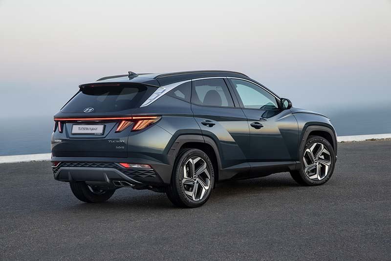De Hyundai TUCSON Hybrid is winnaar in de categorie Best Hybrid and Electric SUV for the Money.