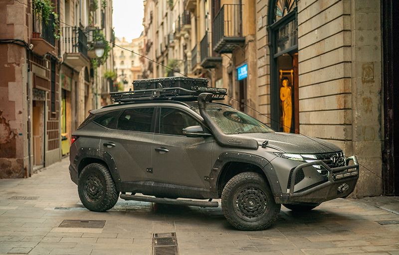 Hyundai TUCSON Beast speelt samen met Tom Holland in de avonturenfilm Uncharted.