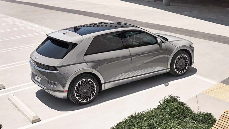 Met Hyundai Operational Lease rijd je rijk uitgeruste IONIQ 5 tegen een zeer aantrekkelijke leaseprijs.