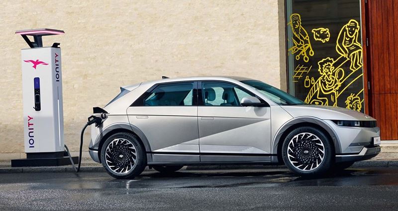 Charge myHyundai-gebruikers hebben toegang tot IONITY, Europa’s krachtigste laadnetwerk voor elektrische auto’s.