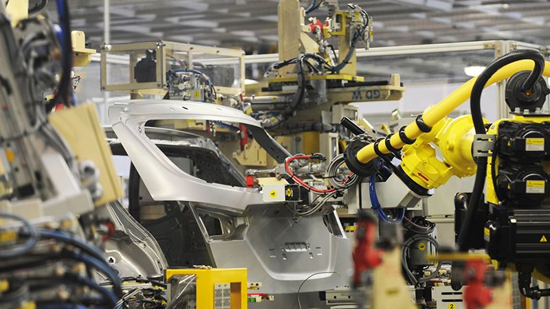 Om elke minuut, 24 uur per dag, vijf dagen per week nieuwe auto’s te kunnen produceren is veel energie nodig.