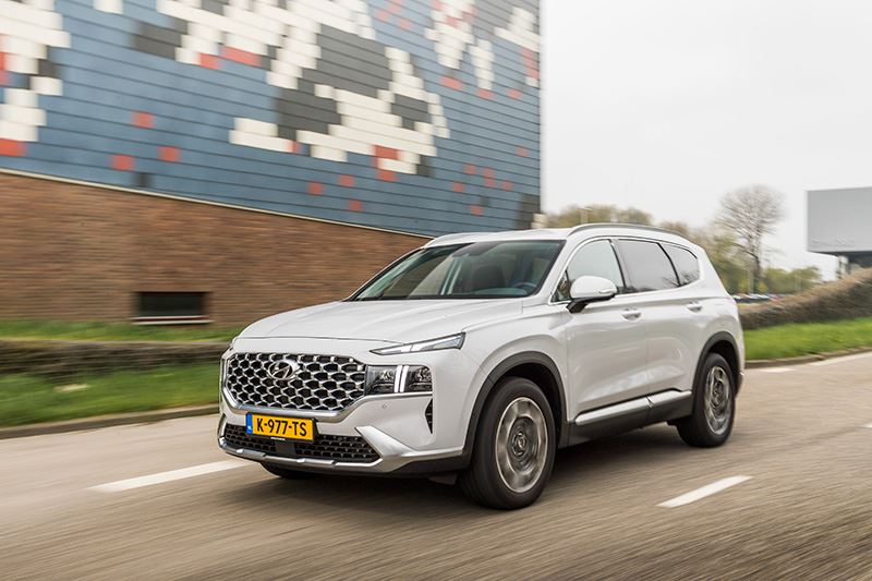 De Hyundai SANTA FE.