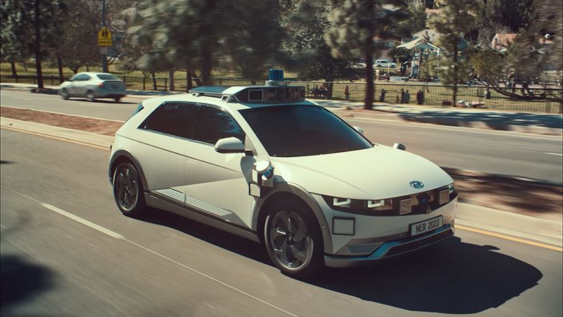 De IONIQ 5-robotaxi van Hyundai en Motional is een autonoom rijdend voertuig van Level 4.