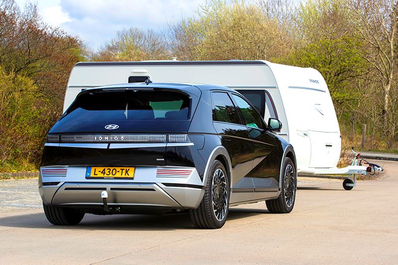 De IONIQ 5 van Hyundai is ANWB Trekauto van het Jaar 2022.