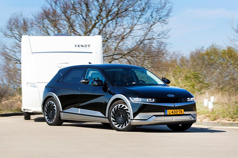 De IONIQ 5 van Hyundai is ANWB Trekauto van het Jaar 2022.