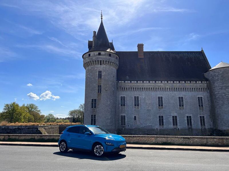 Met de Hyundai KONA Electric op autovakantie naar de Loirestreek.