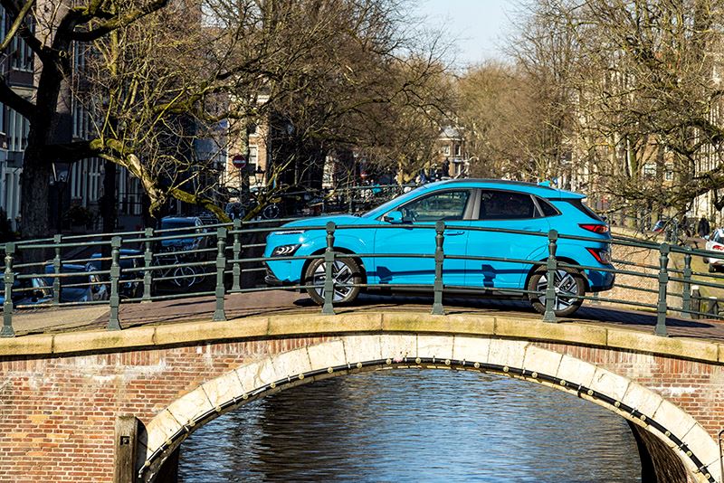 De Hyundai KONA Electric.