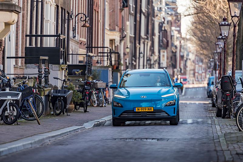 De Hyundai KONA Electric.