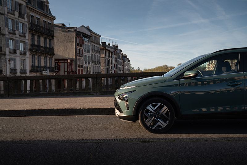 In een Hyundai BAYON naar Bayonne.