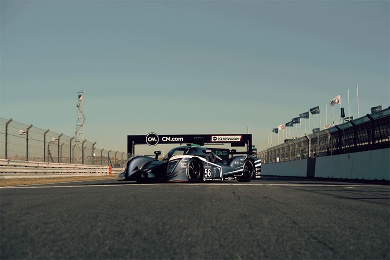 De Revolution is de allereerste raceauto met de snellaadtechnologie Electric Refueling.