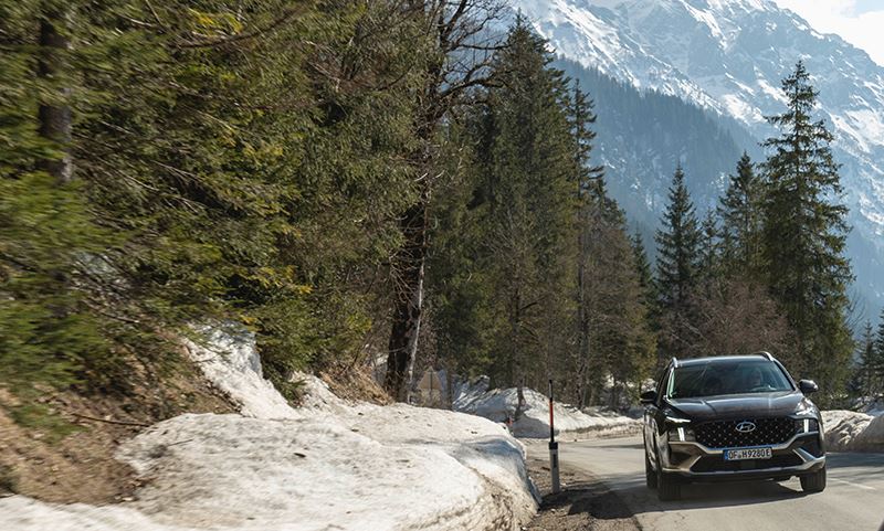 In een Hyundai SANTA FE naar Santa Fe.