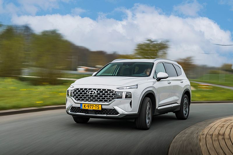 De Hyundai SANTA FE.