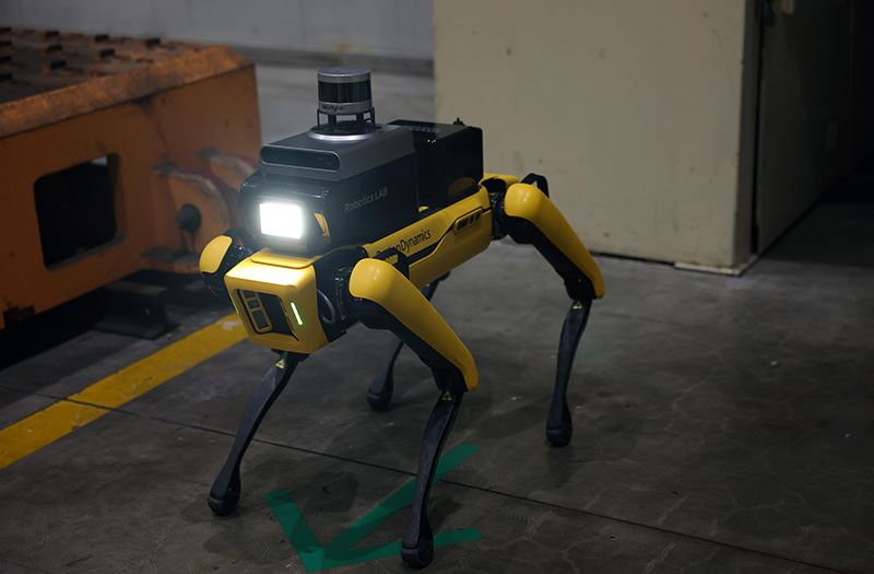 De robot Spot van Hyundai helpt bij het uitvoeren van inspecties bij onder andere energie- en nutsbedrijven.