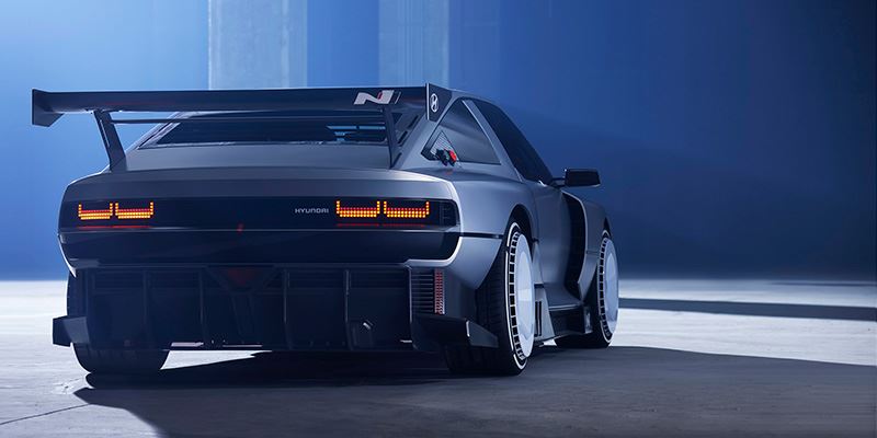 De N Vision 74 van Hyundai is qua design een eerbetoon aan de iconische Pony Coupé Concept uit 1974.