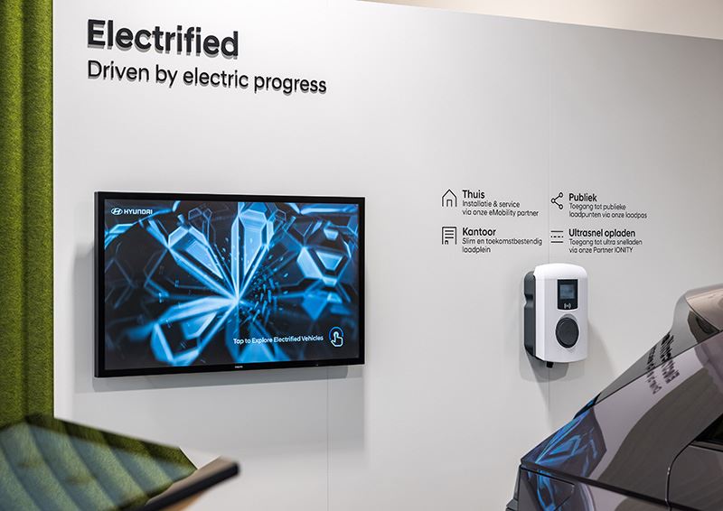 De EV-showroom is een nieuw en toonaangevend concept dat Hyundai in Nederland en heel Europa gaat doorvoeren.