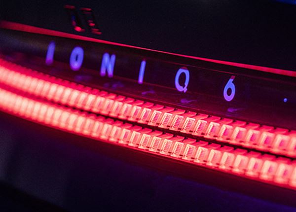 IONIQ 6 verzamelt meeste stemmen en is de beste elektrische auto van 2023