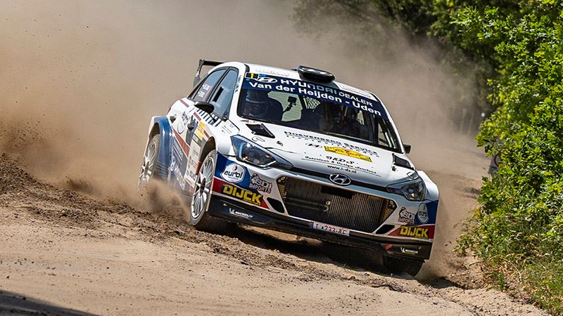 Bob de Jong en Erik de Wild snellen naar de zege in de 58ste ELE Rally.