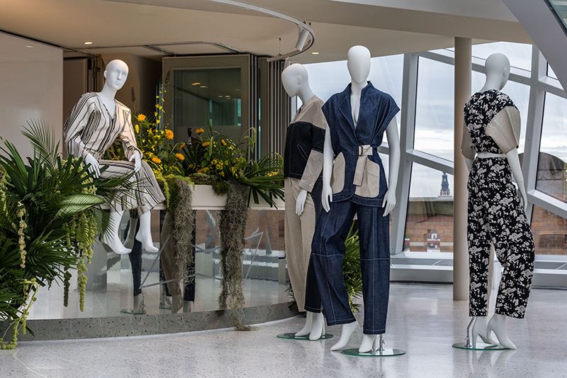 De modecollectie van Jeremy Scott voor Re:Style 2023 in Amsterdam.