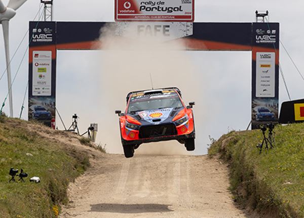 Hyundai Motorsport steviger aan de leiding in WK-stand