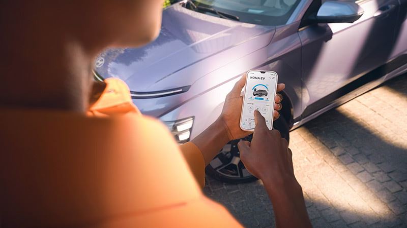 Moderne Hyundai’s zijn standaard verbonden met Bluelink, waardoor je altijd connected bent met je auto.