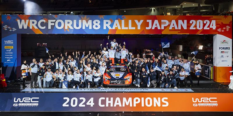 Hyundai Motorsport schrijft geschiedenis met de eerste titel in het World Rally Championship 2024.