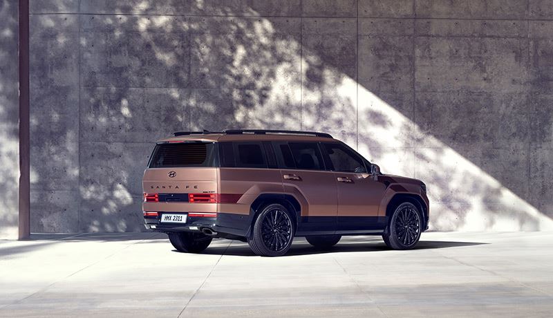 De Hyundai SANTA FE is door TopGear uitgeroepen tot SUV van het Jaar 2024.