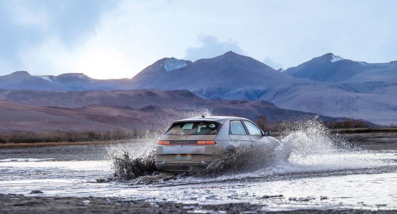 Hyundai IONIQ 5 vestigt uniek wereldrecord in Himalaya-gebergte