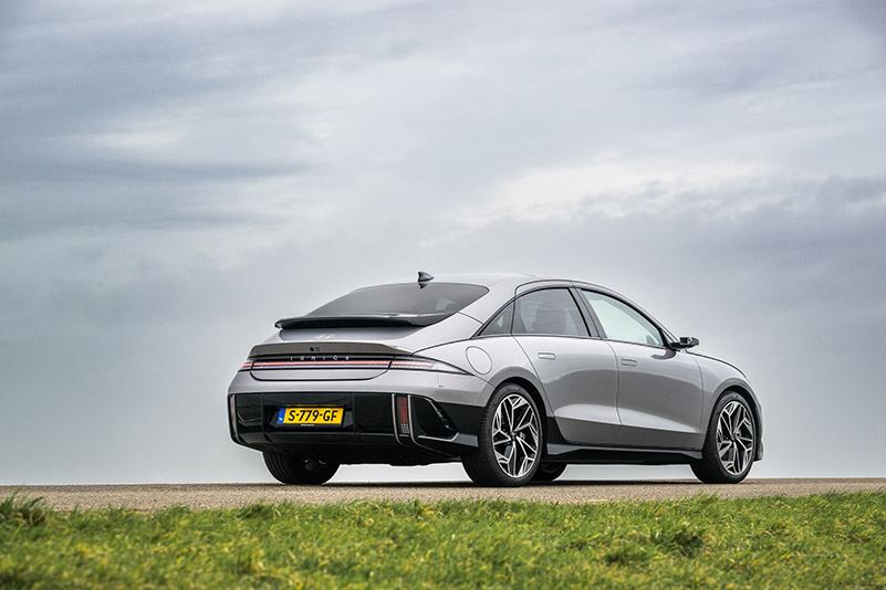 De IONIQ 6 is een van de Hyundai-modellen die een TOP SAFETY PICK+ (TSP+) 2025 award in de wacht sleepte.