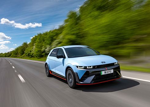 Topbeoordeling voor elektrische sportauto Hyundai IONIQ 5 N
