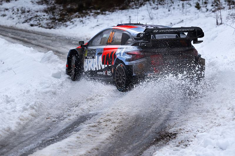 Hayden Paddon en zijn navigator John Kennard kenden een zwaar maar leerzaam weekend in de Rally van Monte-Carlo.