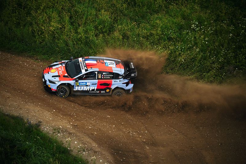 Adrien Fourmaux en Alexandre Coria in actie in de Rally van Estland.