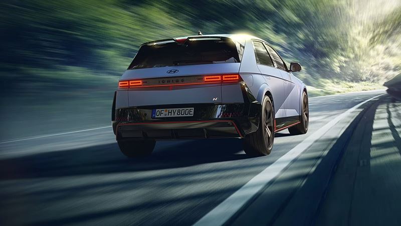 Juist bij EV’s als de Hyundai IONIQ 5 N speelt een goede temperatuurregeling een belangrijke rol in de prestaties en efficiëntie van bijvoorbeeld de batterij en aandrijflijn.
