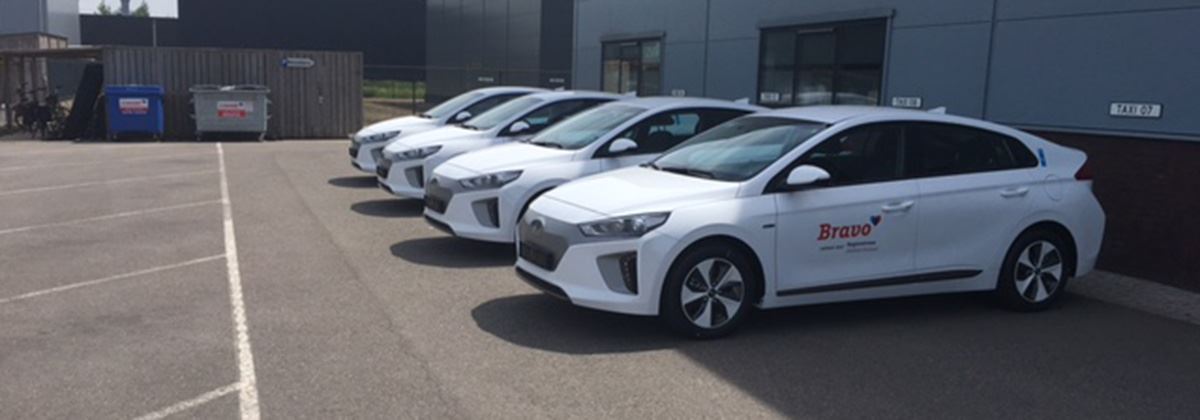 Taxibedrijf wint aanbesteding met Hyundai IONIQ Electric