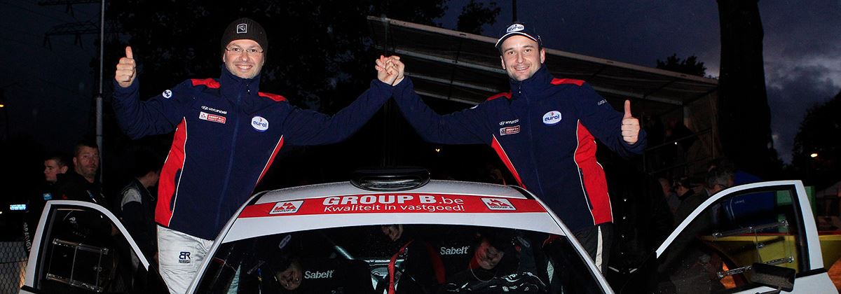 Bob de Jong snelt met Hyundai i20 R5 naar tweede plaats in Twente